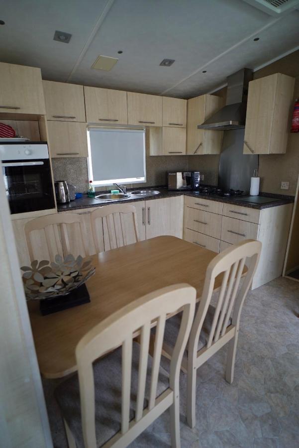 Manor Park Hunstanton Pets Go Free Linen Included Villa Ngoại thất bức ảnh